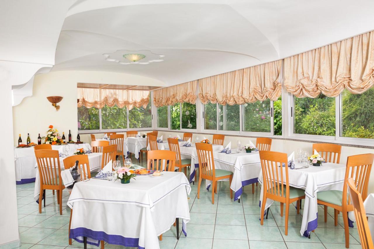 Hotel Villa Sirena - Thermae & Spa Иския Екстериор снимка