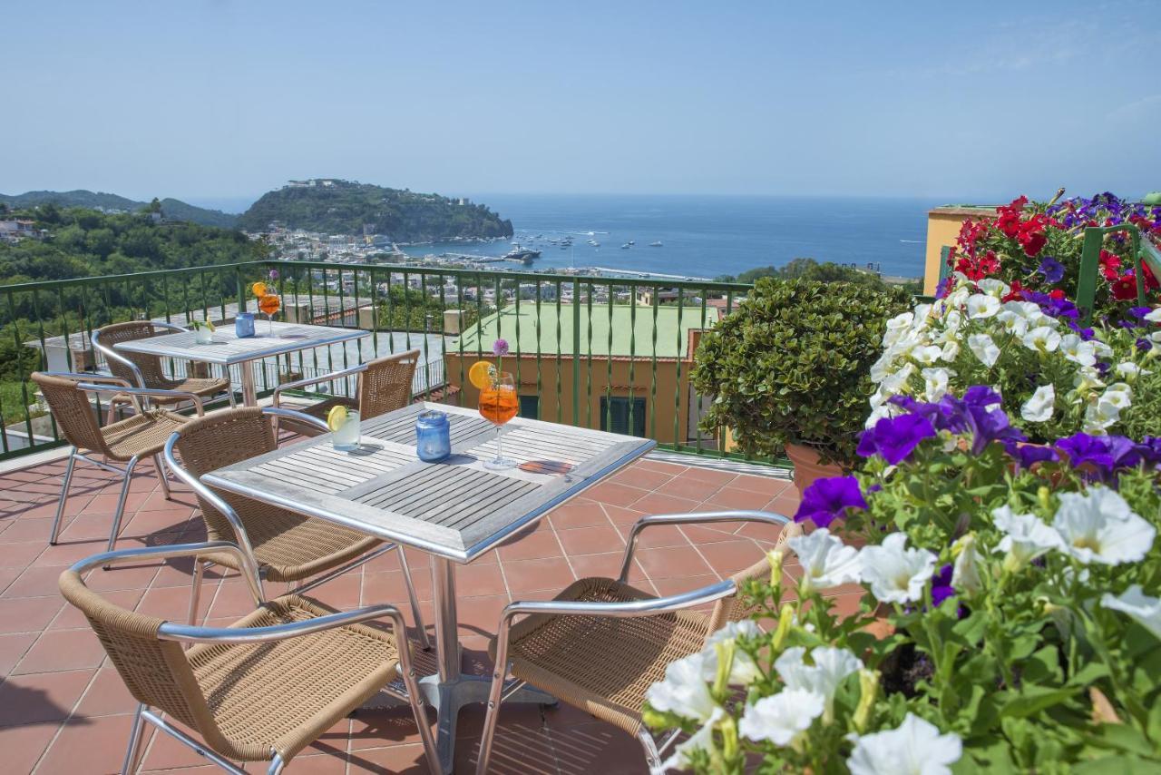Hotel Villa Sirena - Thermae & Spa Иския Екстериор снимка