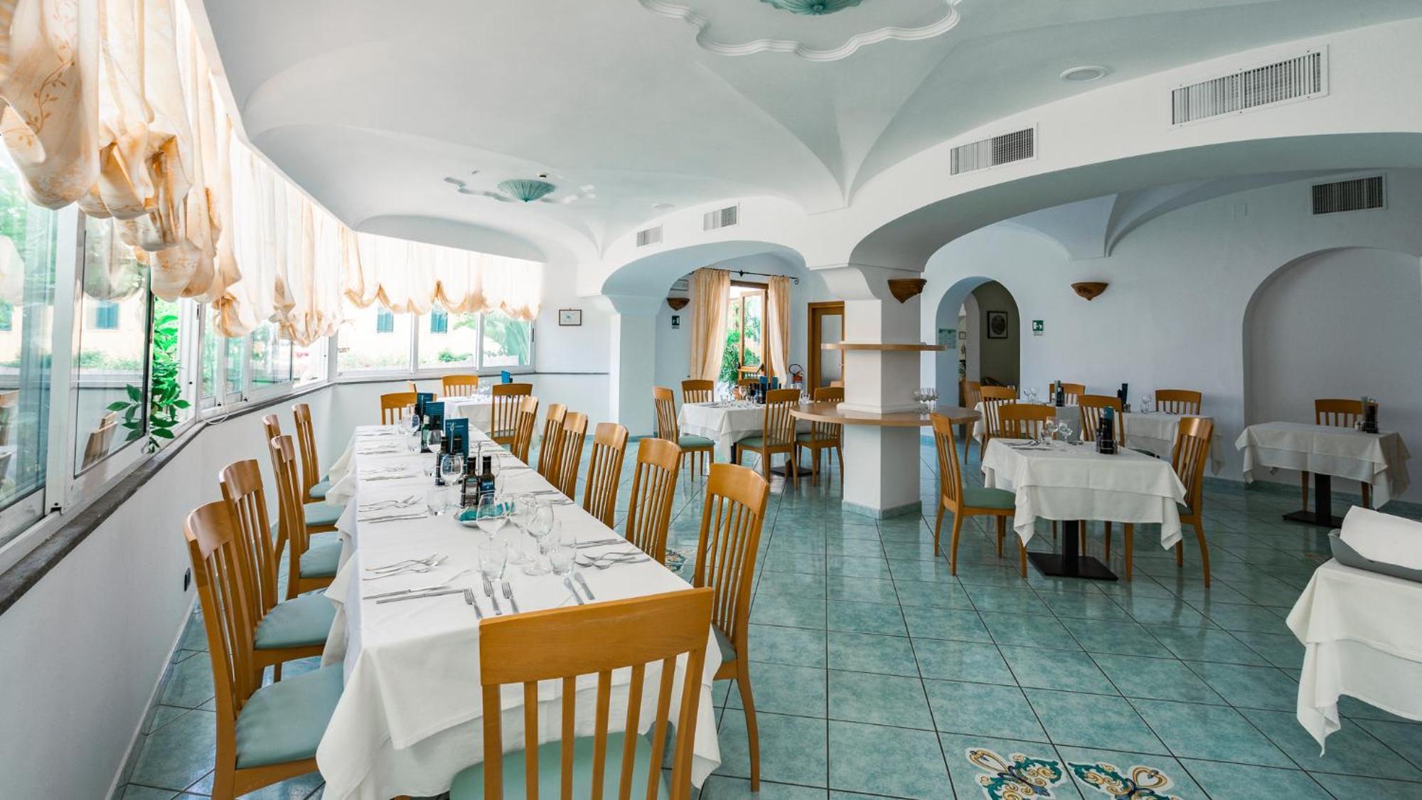 Hotel Villa Sirena - Thermae & Spa Иския Екстериор снимка